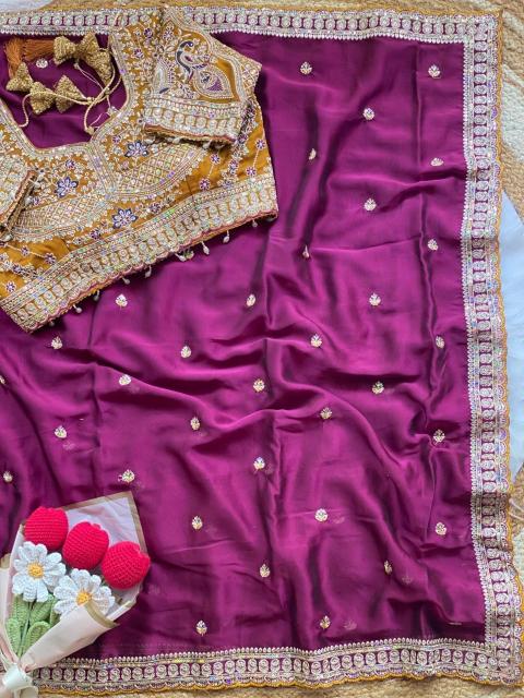 Vastrangan peacock surat wholesale market saree